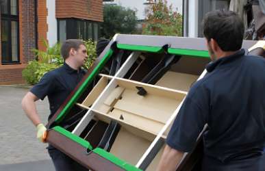 Pool table removalist
