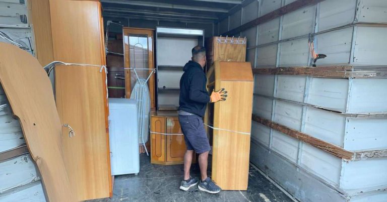 furniture removalist cost
