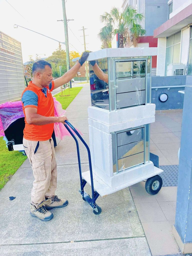 removalists in Toongabbie East NSW